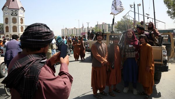 Các chiến binh Taliban (Tổ chức khủng bố bị cấm ở Nga) ở Kabul - Sputnik Việt Nam