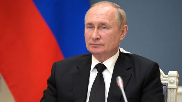 Tổng thống Nga Vladimir Putin tham dự Hội nghị thượng đỉnh BRICS lần thứ XIII (ngày 9 tháng 9 năm 2021) - Sputnik Việt Nam