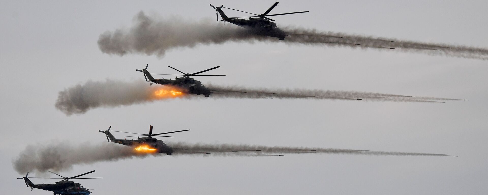 Trực thăng tấn công Mi-24 trong giai đoạn chính của cuộc tập trận Zapad-2021 tại thao trường Mulino, tỉnh Nizhny Novgorod - Sputnik Việt Nam, 1920, 11.10.2021