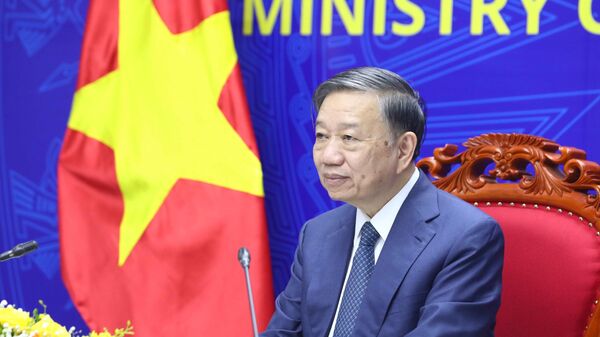 Bộ trưởng Công an Tô Lâm hội đàm trực tuyến với Bí thư Ủy ban chính pháp Trung ương Đảng Cộng sản Trung Quốc - Sputnik Việt Nam