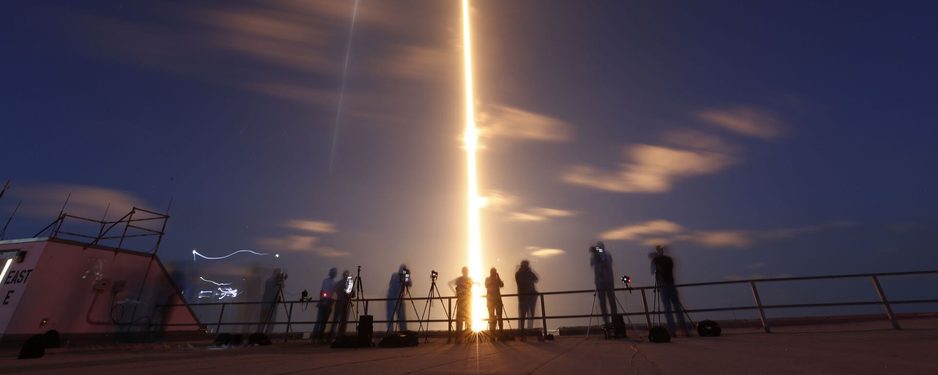 Vụ phóng tên lửa SpaceX Falcon 9 từ Cape Canaveral, Florida  - Sputnik Việt Nam, 1920, 27.01.2022