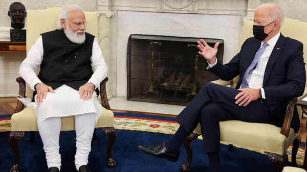 Tổng thống Mỹ Joe Biden gặp Thủ tướng Ấn Độ Narendra Modi tại Phòng Bầu dục Nhà Trắng ở Washington - Sputnik Việt Nam
