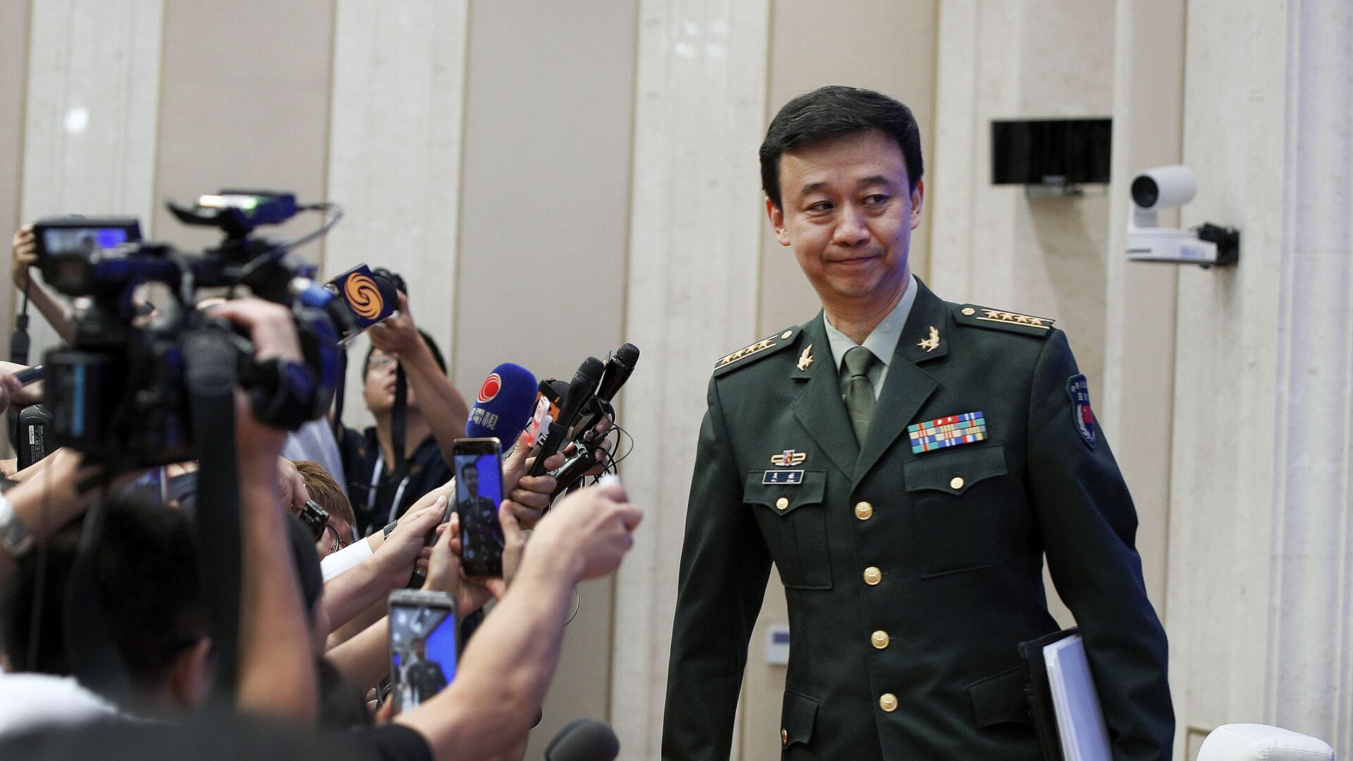 Đại diện chính thức của Bộ Quốc phòng Cộng hòa Nhân dân Trung Hoa Wu Qian - Sputnik Việt Nam, 1920, 30.09.2021