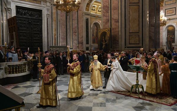 Lễ cưới hoàng gia của hậu duệ nhà Romanov diễn ra ở St.Petersburg - Sputnik Việt Nam