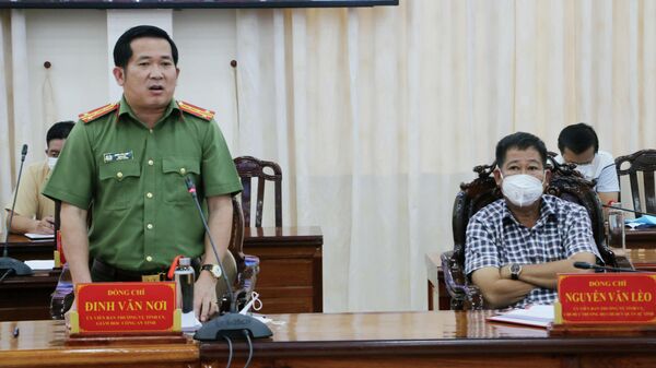 Đại tá Đinh Văn Nơi, Giám đốc Công an tỉnh An Giang phát biểu tại cuộc họp. - Sputnik Việt Nam