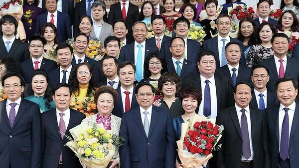 Thủ tướng Phạm Minh Chính với các doanh nghiệp, doanh nhân tiêu biểu - Sputnik Việt Nam