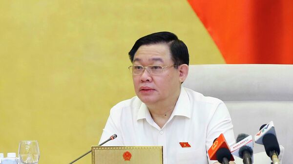 Chủ tịch Quốc hội Vương Đình Huệ phát biểu
 - Sputnik Việt Nam