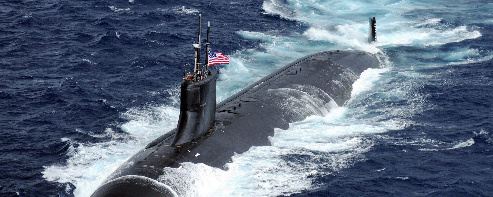 Tàu ngầm hạt nhân USS Connecticut của Mỹ - Sputnik Việt Nam, 1920, 25.02.2023