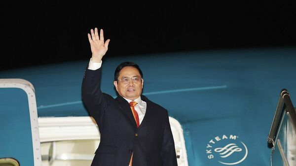 Thủ tướng Chính phủ Phạm Minh Chính tại sân bay quốc tế Nội bài, Hà Nội. - Sputnik Việt Nam