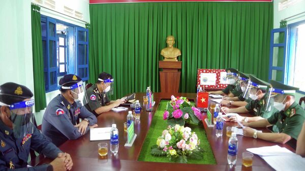 Việt Nam - Campuchia: Phối hợp, trao đổi thông tin nhằm tăng cường bảo vệ biên giới - Sputnik Việt Nam