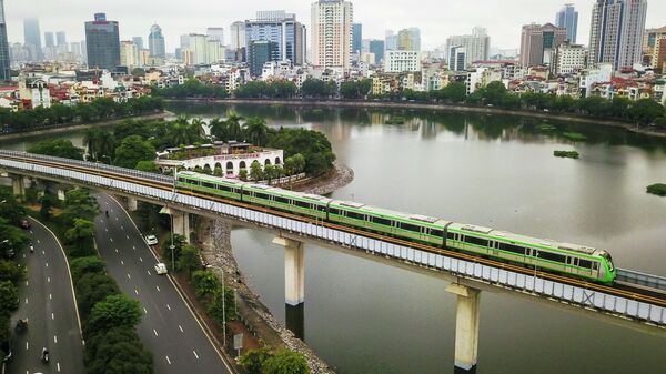 Đường sắt đô thị Cát Linh - Hà Đông có chiều dài tuyến đi trên cao là 13,5 km với 12 nhà ga.  - Sputnik Việt Nam