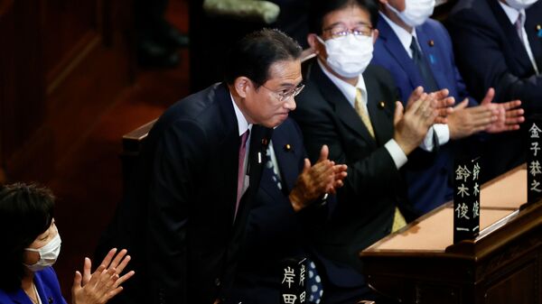 Thủ tướng Nhật Bản Fumio Kishida sau khi tái đắc cử - Sputnik Việt Nam