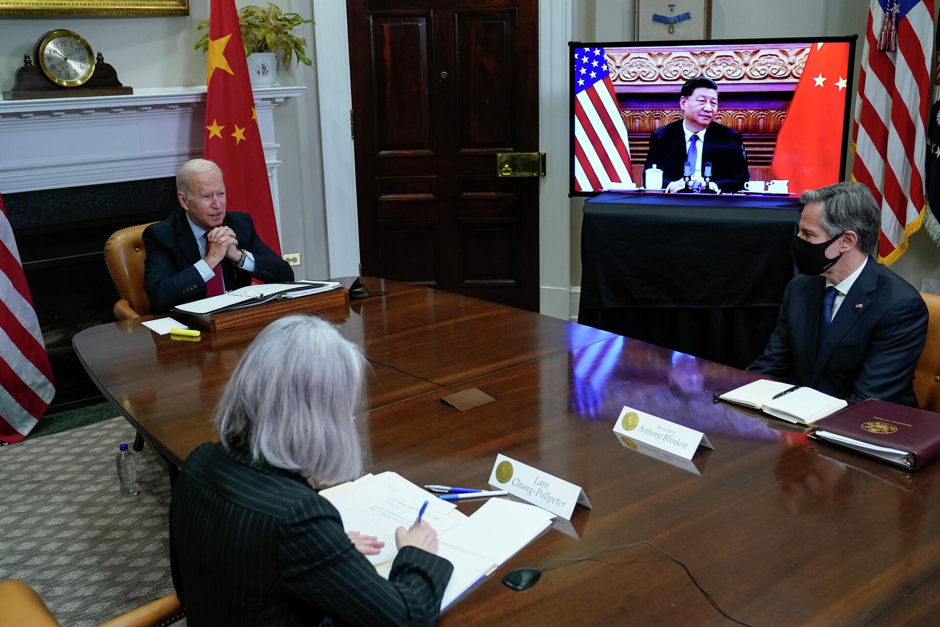 Cuộc gặp thượng đỉnh ảo giữa các nhà lãnh đạo của CHND Trung Hoa và Hoa Kỳ  - Sputnik Việt Nam, 1920, 23.12.2021