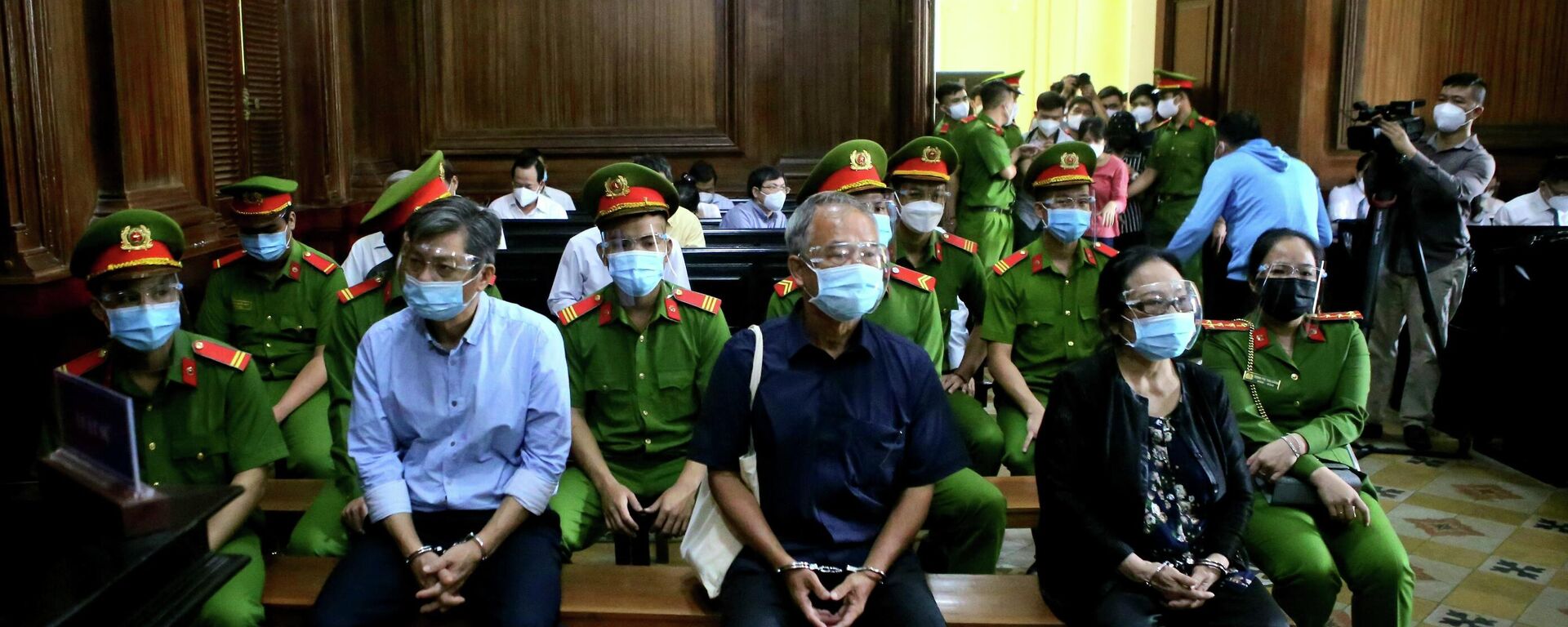 Các bị cáo tại phiên xét xử - Sputnik Việt Nam, 1920, 17.11.2021