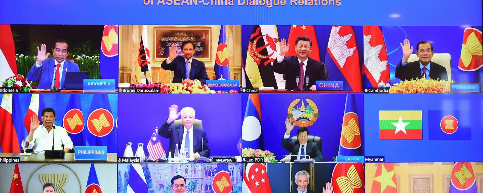 Các nhà lãnh đạo ASEAN và Chủ tịch Trung Quốc Tập Cận Bình tại Cuộc họp trực tuyến Cấp cao ASEAN-Trung Quốc ở Kuala Lumpur, Malaysia - Sputnik Việt Nam, 1920, 22.11.2021