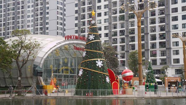 Khu đô thị Times City được trang hoàng dịp Giáng Sinh - Sputnik Việt Nam