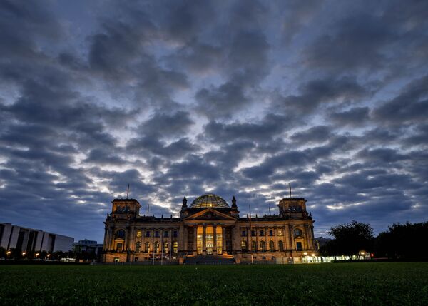 Bầu trời buổi tối trên Bundestag, Berlin - Sputnik Việt Nam