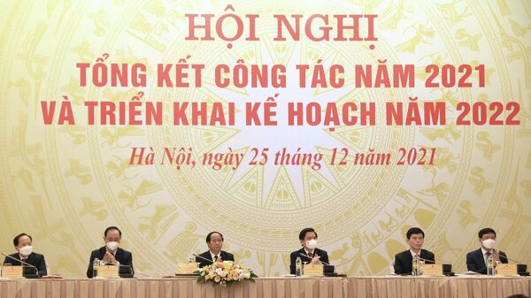 Phó Thủ tướng Lê Văn Thành và lãnh đạo Bộ GTVT chủ trì Hội nghị. - Sputnik Việt Nam