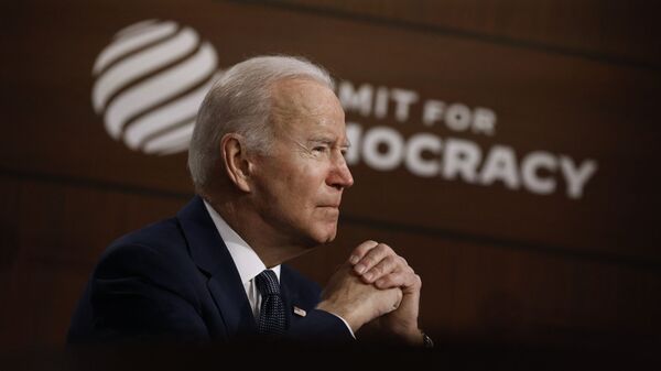 Tổng thống Hoa Kỳ Joe Biden phát biểu khai mạc tại Hội nghị thượng đỉnh ảo vì Dân chủ ở Washington DC - Sputnik Việt Nam