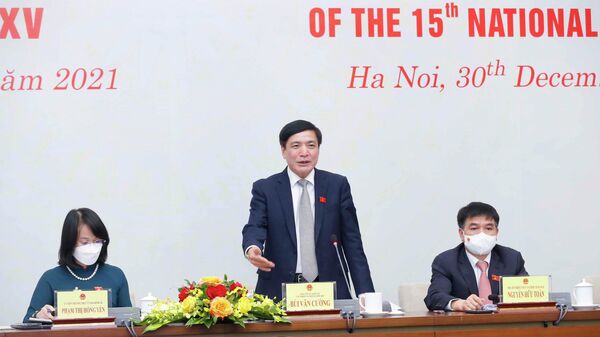 Tổng thư ký Quốc hội, Chủ nhiệm Văn phòng Quốc hội Bùi Văn Cường phát biểu - Sputnik Việt Nam