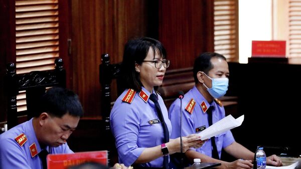 Xét xử vụ án IPC và SADECO: Đề nghị tuyên phạt Tất Thành Cang 12 đến 14 năm tù - Sputnik Việt Nam