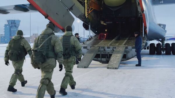 Điều động đơn vị Nga thuộc Lực lượng gìn giữ hòa bình tập thể CSTO tới Kazakhstan - Sputnik Việt Nam