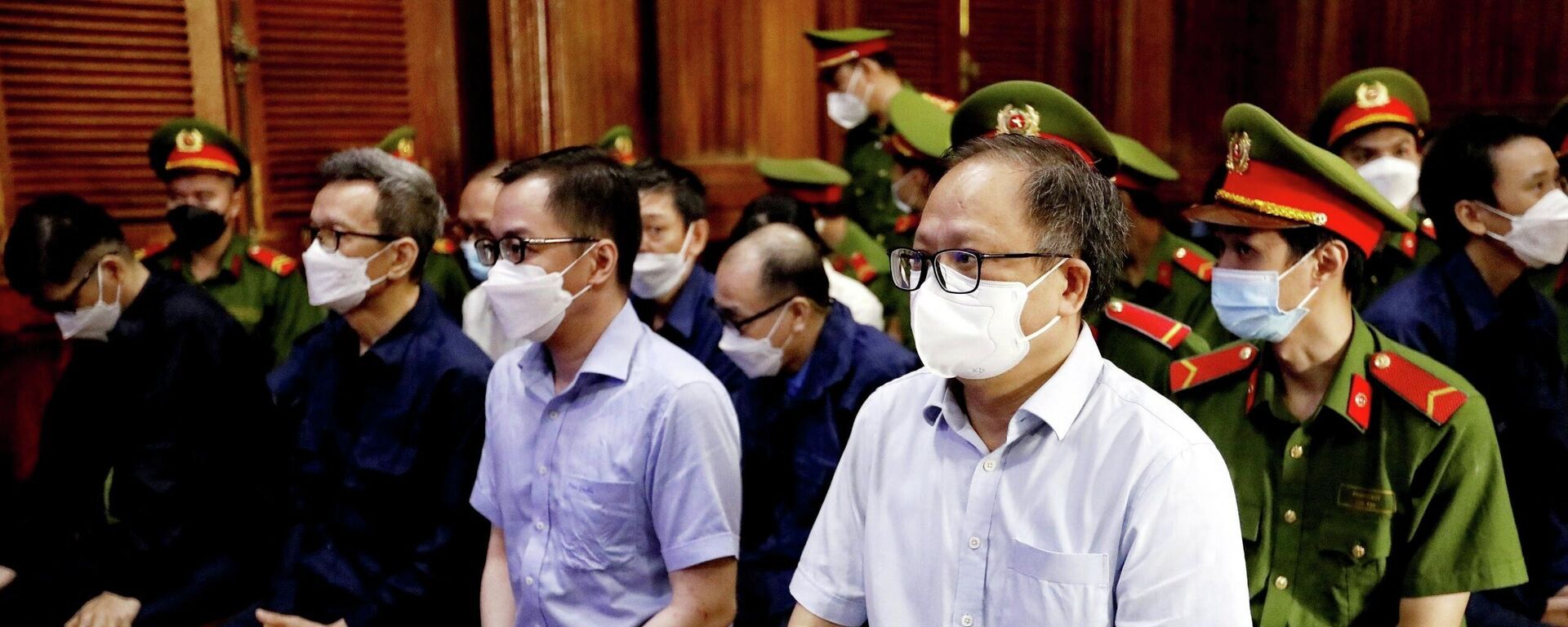 Các bị cáo tại phiên tòa ngày 4/1/2022 - Sputnik Việt Nam, 1920, 08.01.2022