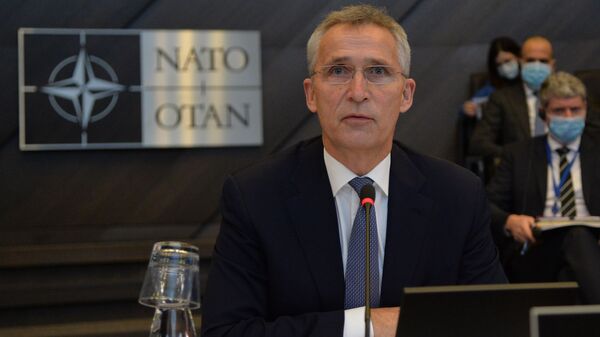 Tổng thư ký NATO Jens Stoltenberg tại cuộc họp Hội đồng NATO-Nga ở Brussels - Sputnik Việt Nam