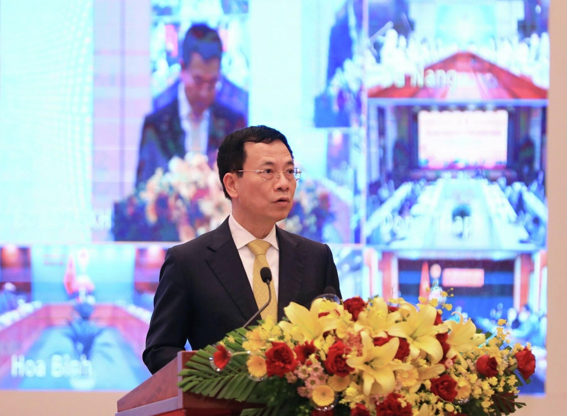 Bộ trưởng Bộ Thông tin và Truyền thông Nguyễn Mạnh Hùng phát biểu tại Hội nghị - Sputnik Việt Nam, 1920, 17.01.2022