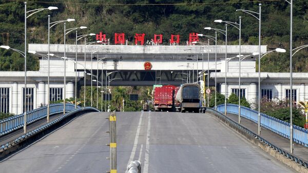 Cửa khẩu quốc tế Kim Thành - Lào Cai vắng lặng do phía Trung Quốc tạm dừng hoạt động xuất nhập khẩu - Sputnik Việt Nam