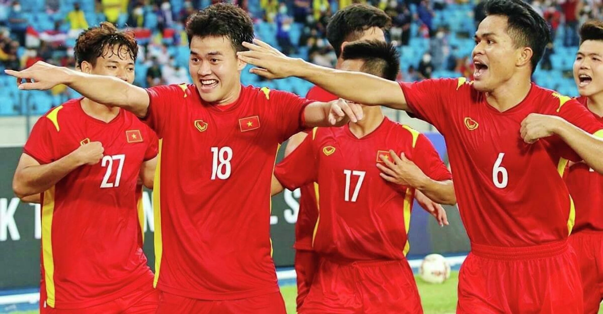 Các cầu thủ U23 Việt Nam ăn mừng bàn thắng mở tỷ số, cũng là bàn thắng duy nhất của trận đấu từ pha đánh đầu hiểm hóc của Trần Bảo Toàn ở phút 45+1. - Sputnik Việt Nam, 1920, 26.02.2022
