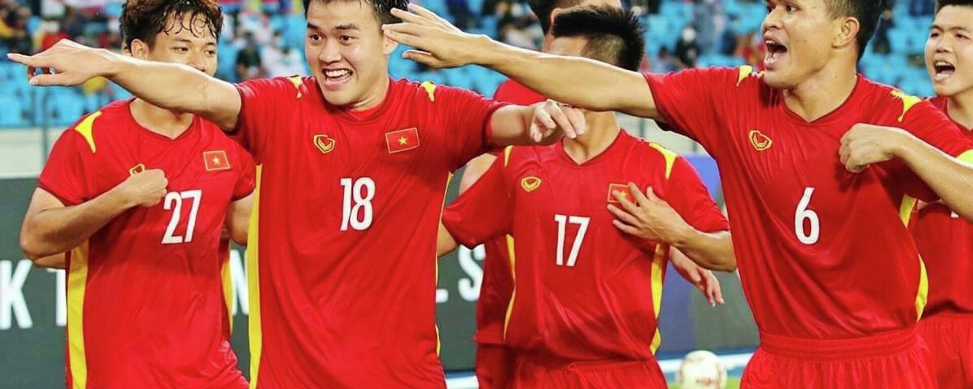 Các cầu thủ U23 Việt Nam ăn mừng bàn thắng mở tỷ số, cũng là bàn thắng duy nhất của trận đấu từ pha đánh đầu hiểm hóc của Trần Bảo Toàn ở phút 45+1. - Sputnik Việt Nam, 1920, 30.03.2022