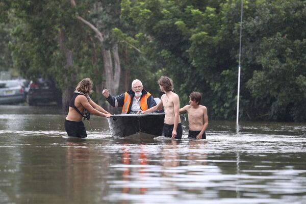 Ngập lụt sau trận mưa lớn ở Chinderah, New South Wales, Australia - Sputnik Việt Nam