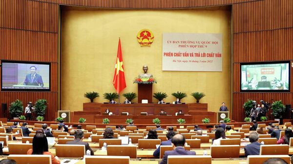 Phiên chất vấn và trả lời chất vấn các thành viên Chính phủ tại Phiên họp thứ 9 của Ủy ban Thường vụ Quốc hội khóa XV - Sputnik Việt Nam