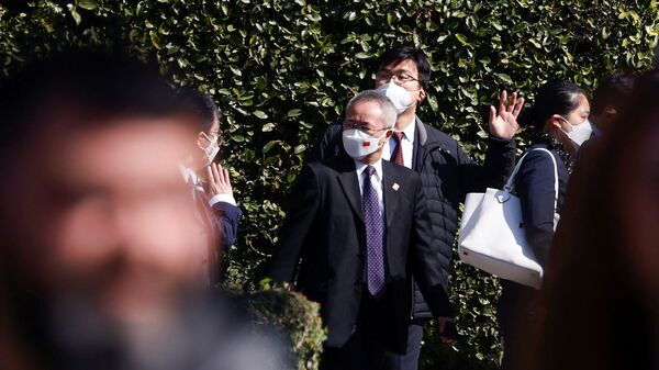 Các thành viên của phái đoàn Trung Quốc rời khách sạn Rome Cavalieri Waldorf Astoria, nơi Cố vấn An ninh Quốc gia Hoa Kỳ Jake Sullivan và nhà ngoại giao hàng đầu của Trung Quốc Yang Jiechi được cho là đã gặp nhau tại Rome - Sputnik Việt Nam
