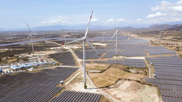 Lĩnh vực năng lượng tái tạo đóng góp đáng kể vào sự phát triển và tăng trưởng kinh tế của tỉnh Ninh Thuận - Sputnik Việt Nam