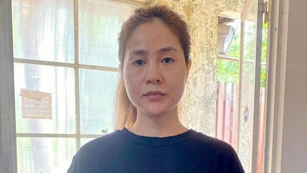 Ngày 6.4, Cơ quan CSĐT Công an TPHCM cho biết đã ra quyết định bắt tạm giam bà Phùng Thị Nghệ (SN 1985, ngụ quận 7, TPHCM) về tội Lừa đảo chiếm đoạt tài sản - Sputnik Việt Nam