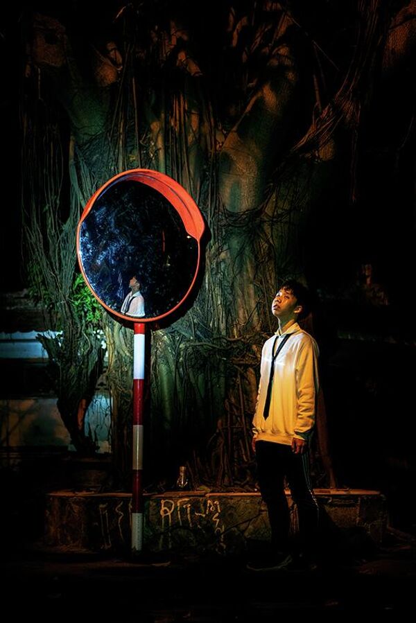 Bức ảnh “Dưới ánh trăng” của nhiếp ảnh gia Việt Nam Trí Nguyễn, đoạt giải Nhiếp ảnh gia trẻ xuất sắc nhất , cuộc thi Sony World Photography Awards 2022 - Sputnik Việt Nam