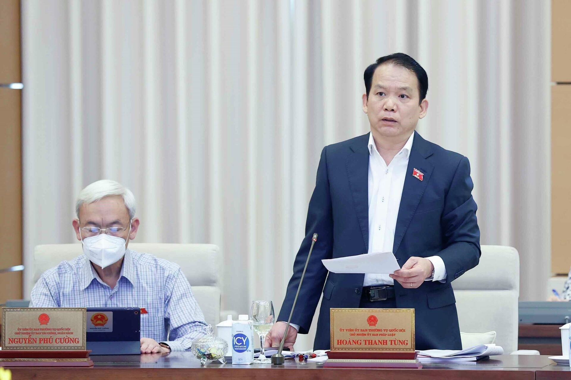 Chủ nhiệm Ủy ban Pháp luật của Quốc hội Hoàng Thanh Tùng phát biểu ý kiến - Sputnik Việt Nam, 1920, 14.04.2022