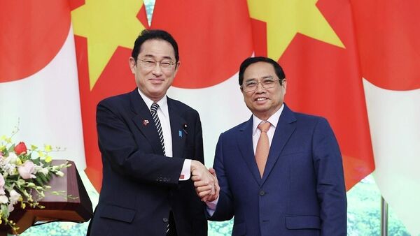 Thủ tướng Phạm Minh Chính và Thủ tướng Nhật Bản Kishida Fumio gặp gỡ báo chí
 - Sputnik Việt Nam