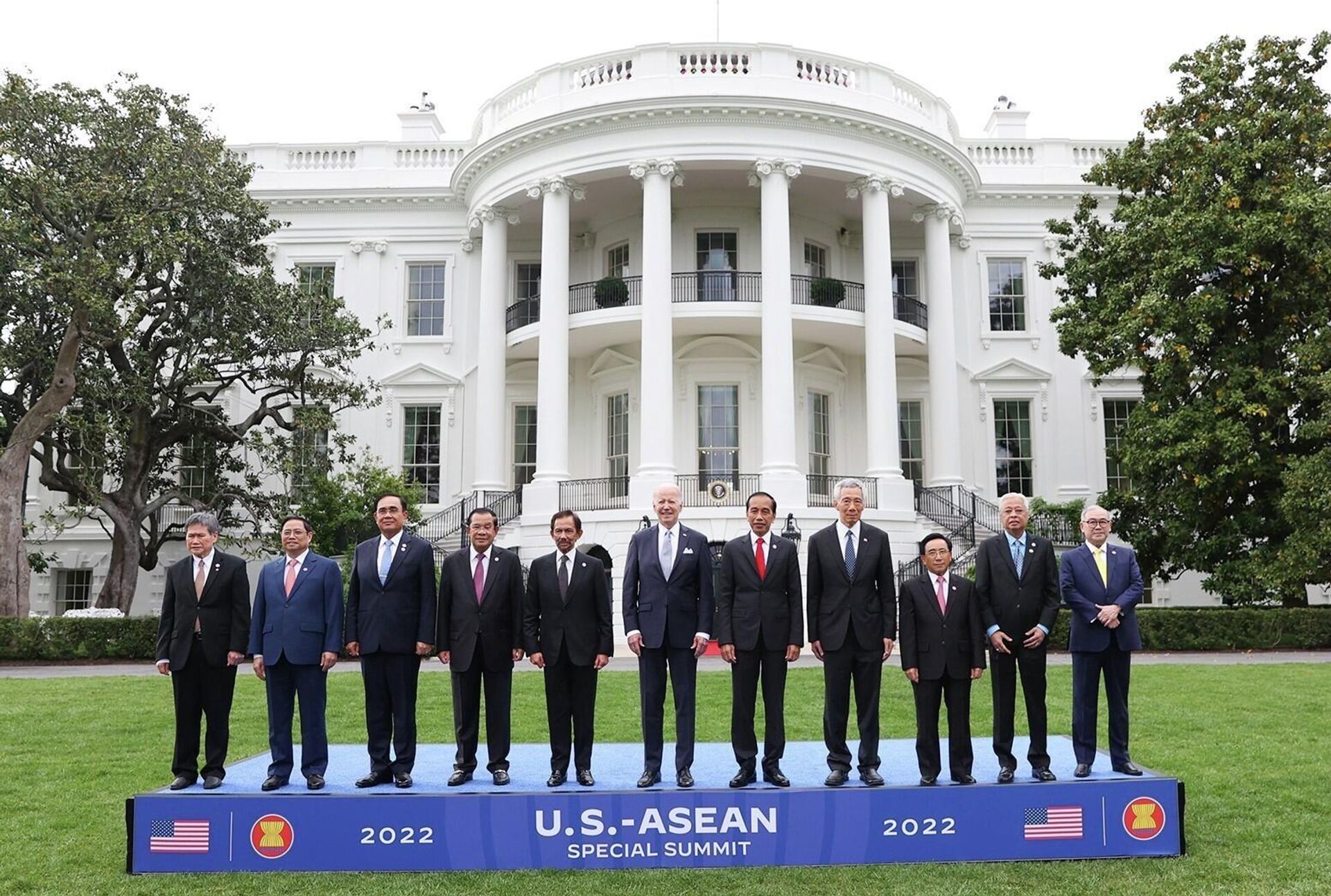 Tổng thống Hợp chúng quốc Hoa Kỳ Joseph Robinette Biden Jr và các Lãnh đạo ASEAN. - Sputnik Việt Nam, 1920, 13.05.2022