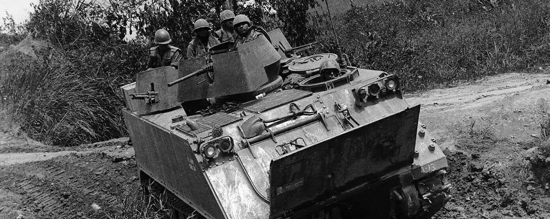 M113 ACAV tại Việt Nam, năm 1966 - Sputnik Việt Nam, 1920, 16.05.2022