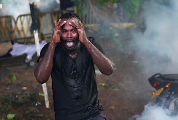 Người biểu tình bị thương trong hoạt động phản đối Chính phủ ở Colombo, Sri Lanka - Sputnik Việt Nam