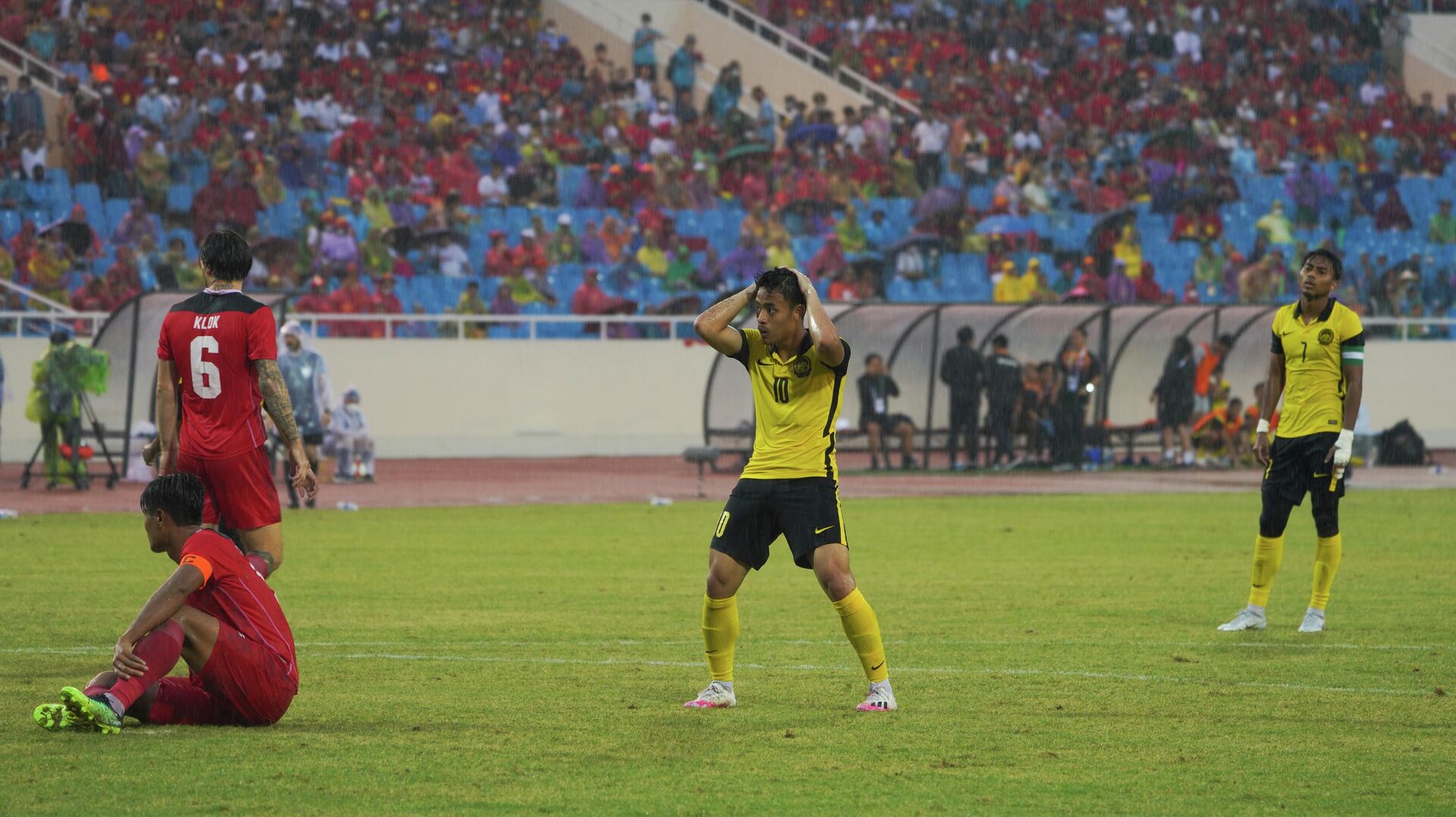 Trận đấu tranh HCĐ giữa U23 Indonesia - U23 Malaysia tại SEA Games 31 - Sputnik Việt Nam, 1920, 22.05.2022
