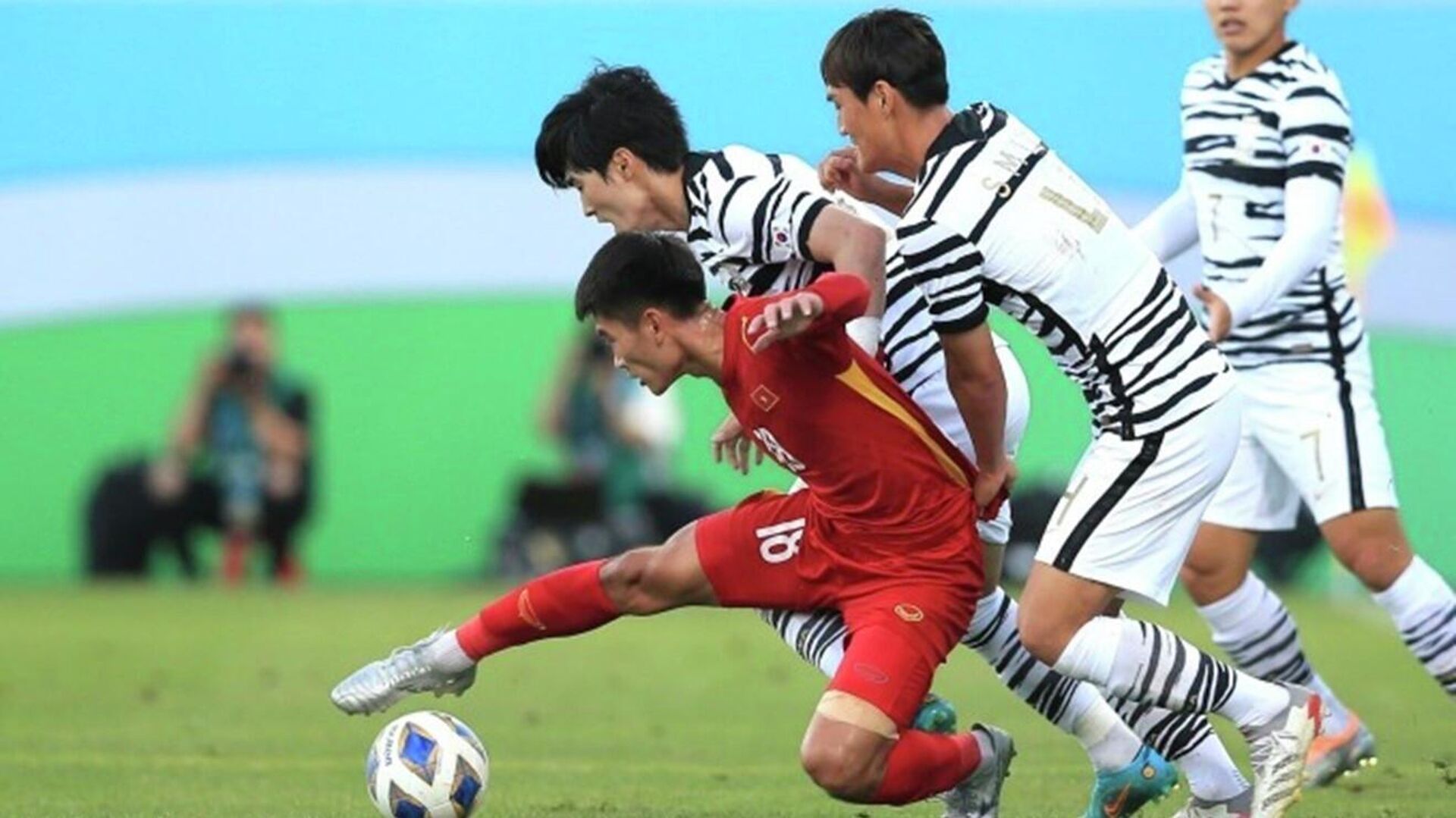 VCK U23 châu Á 2022: Đội tuyển U23 Việt Nam xuất sắc cầm hòa Đội tuyển U23 Hàn Quốc với tỷ số 1-1 - Sputnik Việt Nam, 1920, 06.06.2022