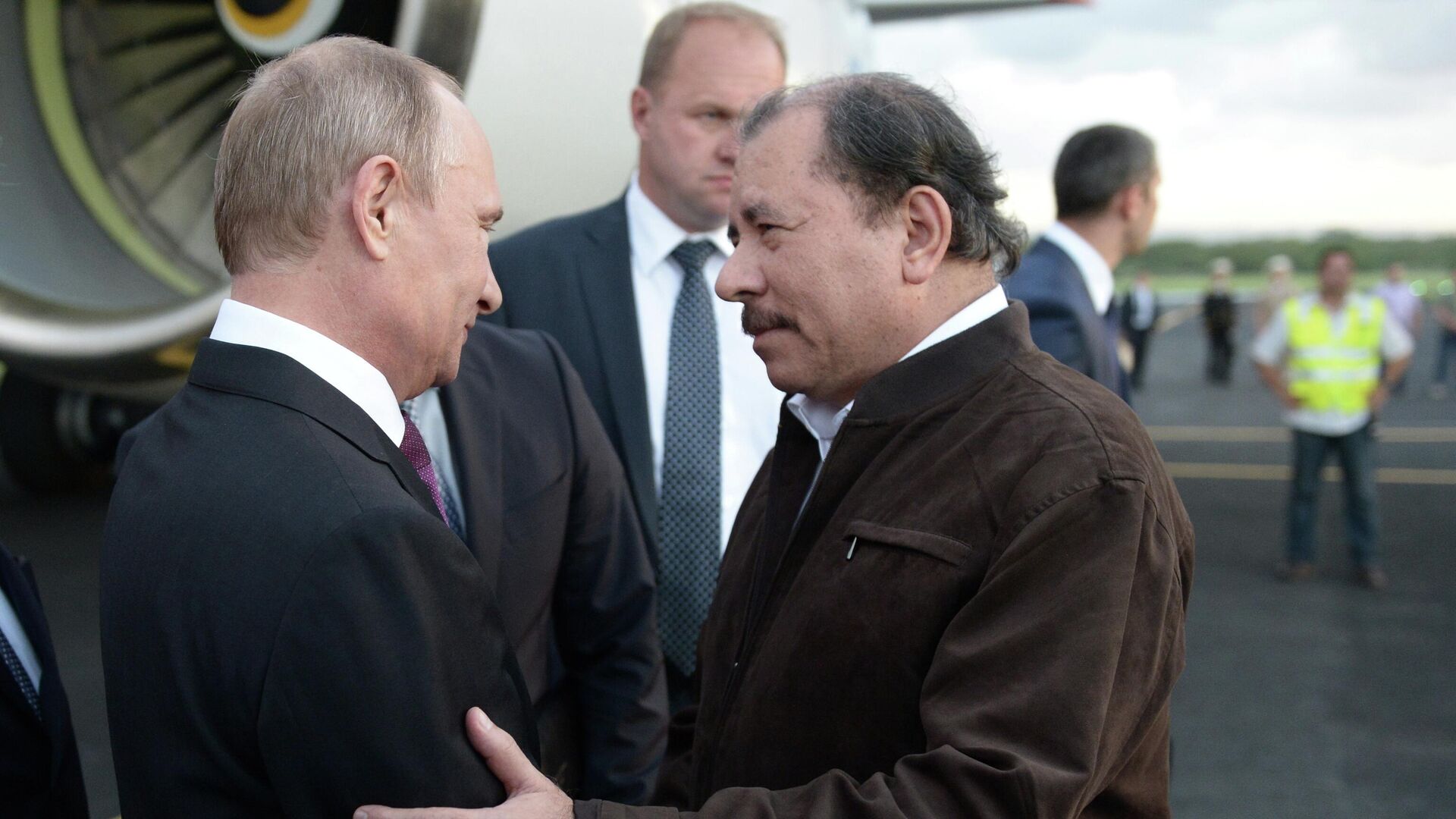 Tổng thống Nga Vladimir Putin và Tổng thống Nicaragua Daniel Ortega  - Sputnik Việt Nam, 1920, 13.06.2022