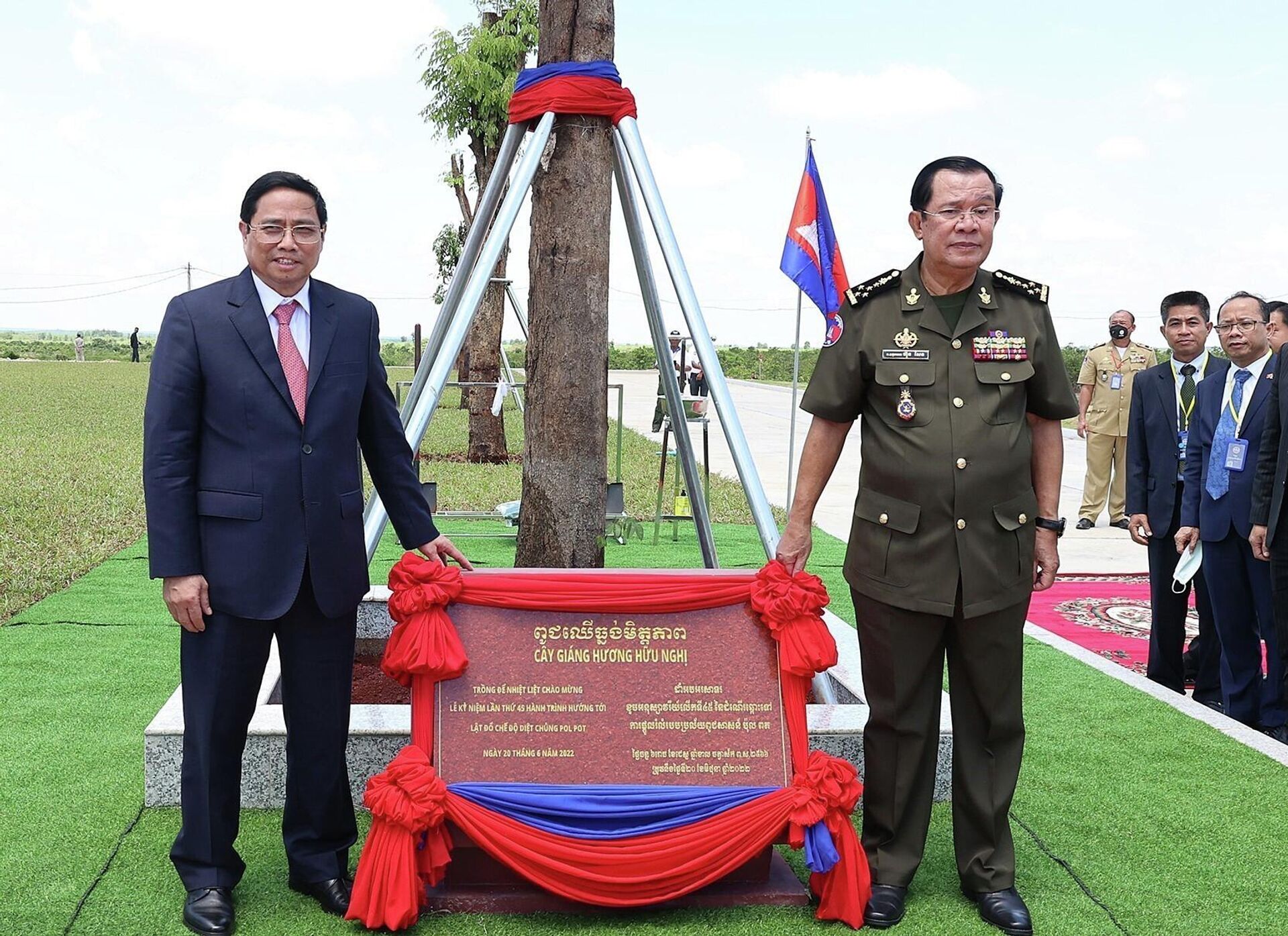 Thủ tướng Phạm Minh Chính dự Lễ kỷ niệm 45 năm “Con đường tiến tới đánh đổ chế độ diệt chủng Pol Pot” của Thủ tướng Campuchia Hun Sen - Sputnik Việt Nam, 1920, 20.06.2022
