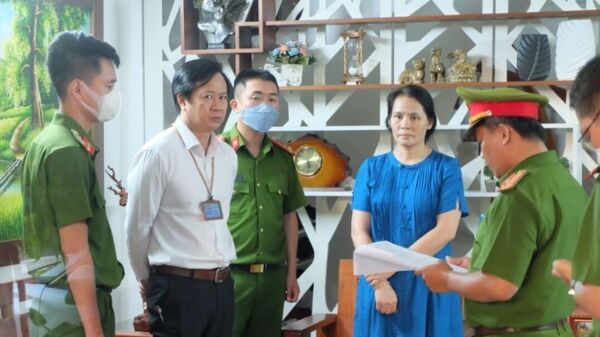 Bắt tạm giam Giám đốc CDC Đà Nẵng Tôn Thất Thạnh. - Sputnik Việt Nam
