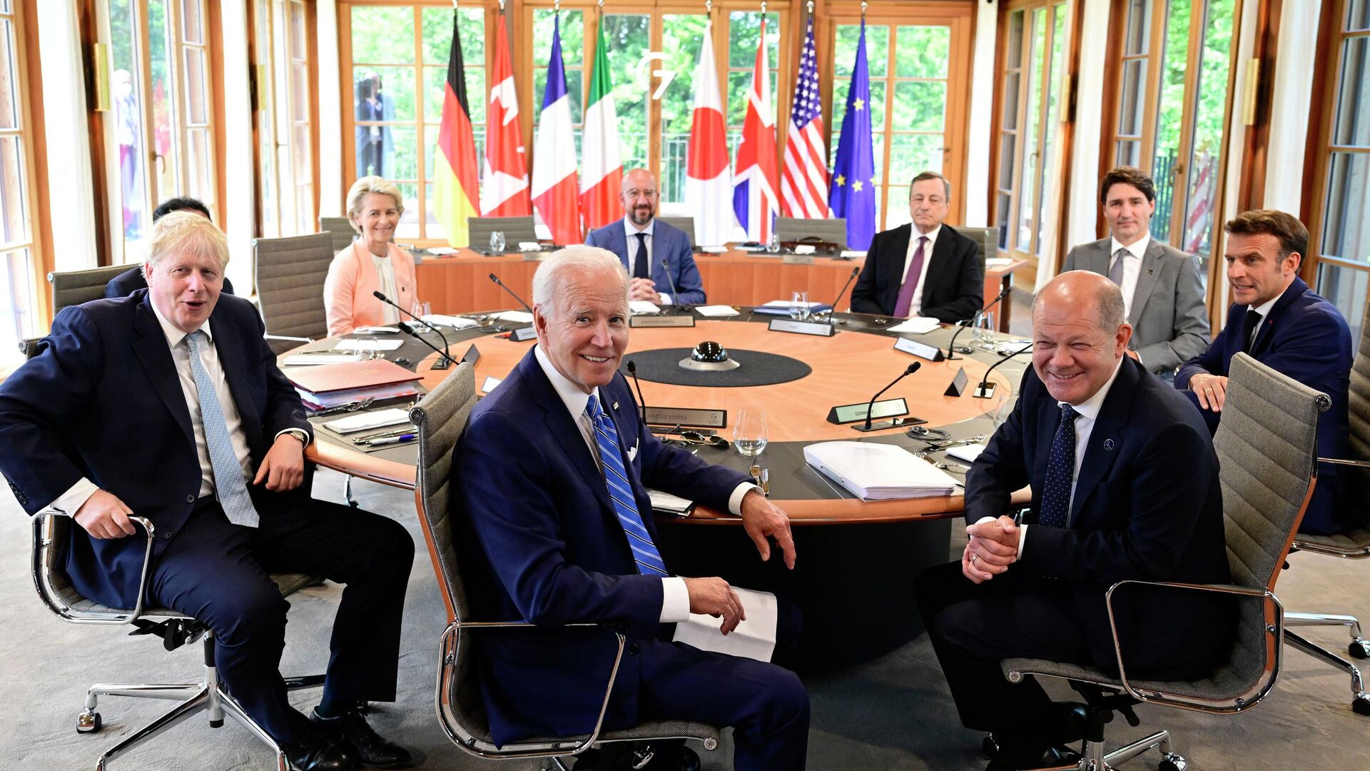 Các nhà lãnh đạo thế giới tại hội nghị thượng đỉnh G7 ở Bavaria - Sputnik Việt Nam, 1920, 27.06.2022