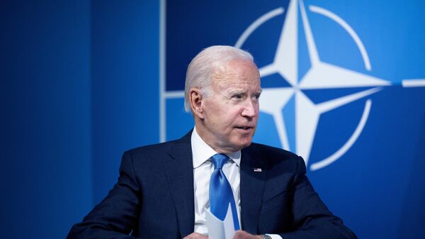 Tổng thống Mỹ Joe Biden tại hội nghị thượng đỉnh NATO ở Madrid - Sputnik Việt Nam